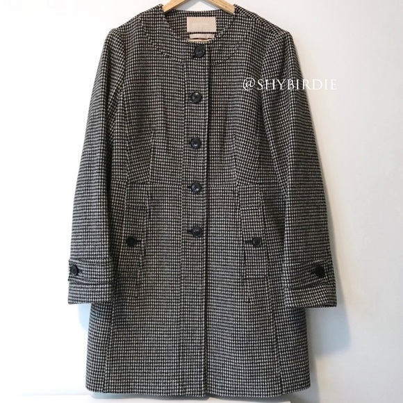Banana Republic Collarless Houndstooth Wool Coat - Picture 2 of 15